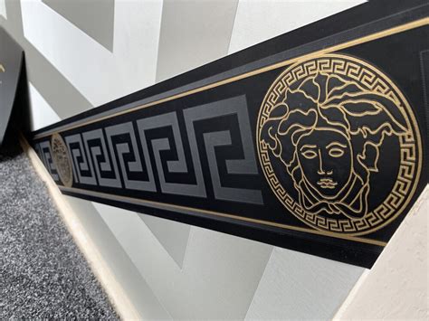 versace black greek key wallpaper 935234|versace silver key wallpaper.